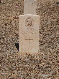 Taveta Military Cemetery - Van Der Heever, P F